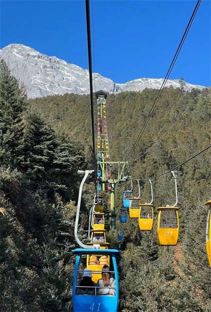 玉龍雪山